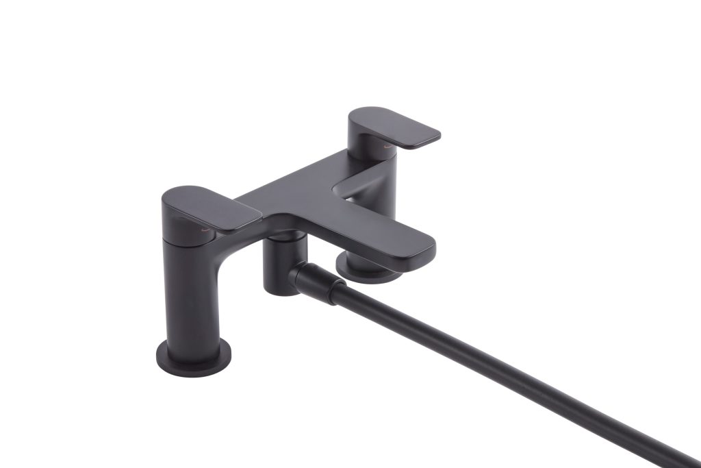 Savour-Bath-Shower-Mixer-Blk-TSV4203-scaled-1.jpg Savour Deck Mounted Bath Shower Mixer - Image 1