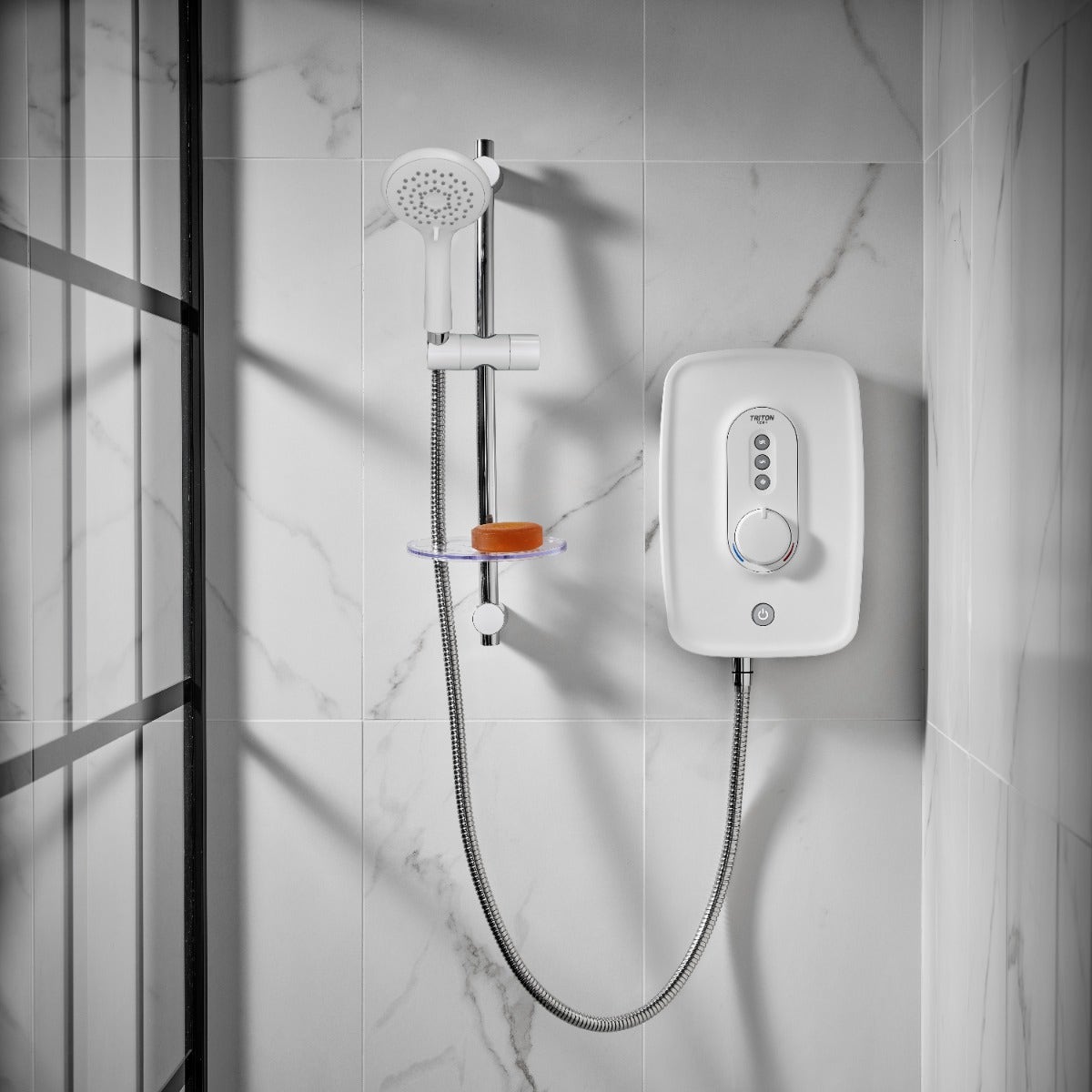 triton_danzi_electric_shower_kit_roomset_1.jpg Danzi Electric Shower - Image 1